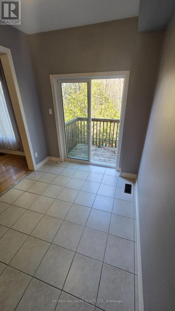 Main - 737 John Cole Court, Newmarket, Ontario  L3Y 5V7 - Photo 21 - N12990594