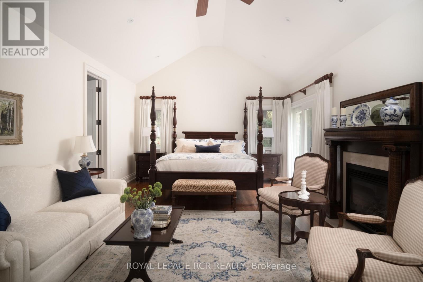 84 Kennedy Road, Caledon, Ontario  L7C 2A7 - Photo 17 - W12394471