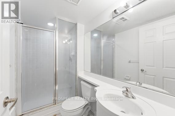 2411 - 763 Bay Street, Toronto, Ontario  M5G 2R3 - Photo 19 - C12960428