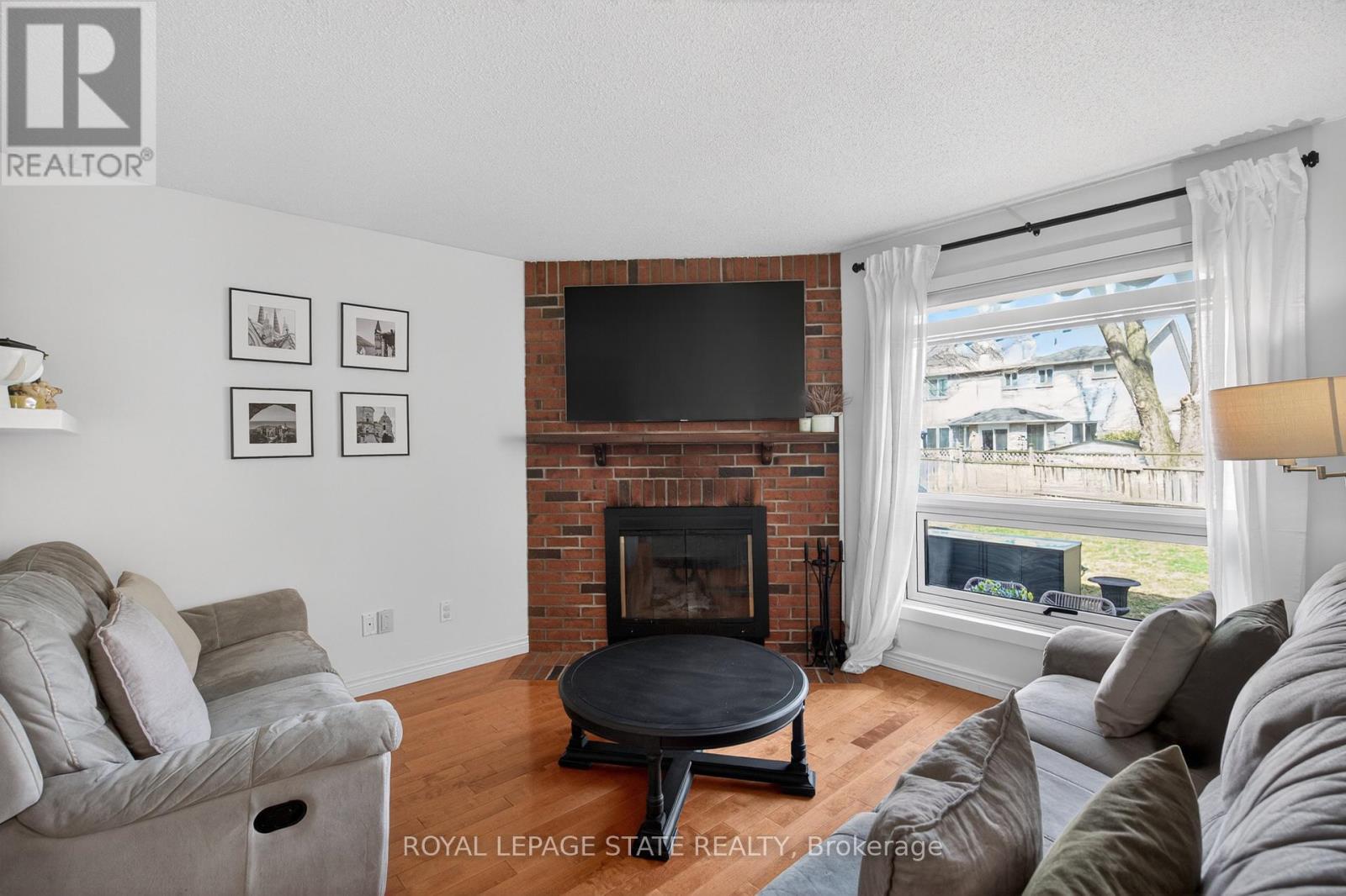 1151 Campbell Court, Burlington, Ontario  L7S 1Z7 - Photo 19 - W12990498