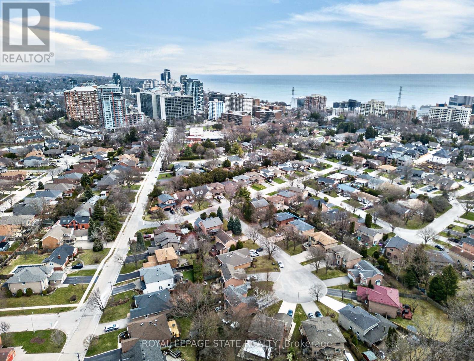 1151 Campbell Court, Burlington, Ontario  L7S 1Z7 - Photo 49 - W12990498