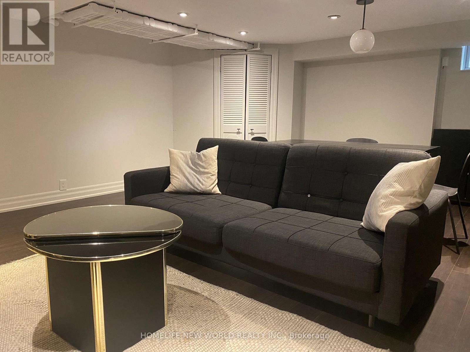 Lower - 16 Laxton Avenue, Toronto, Ontario  M6K 1K9 - Photo 12 - W12990512