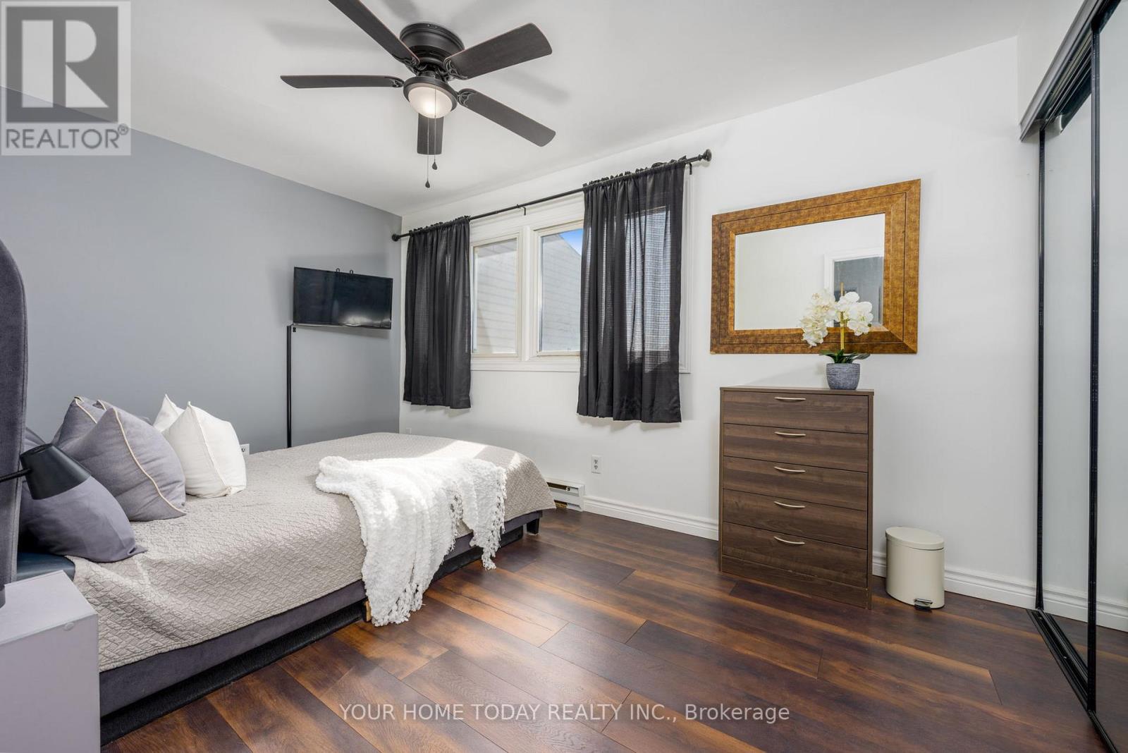 29 - 108 Sinclair Avenue, Halton Hills, Ontario  L7G 1J4 - Photo 14 - W12990520