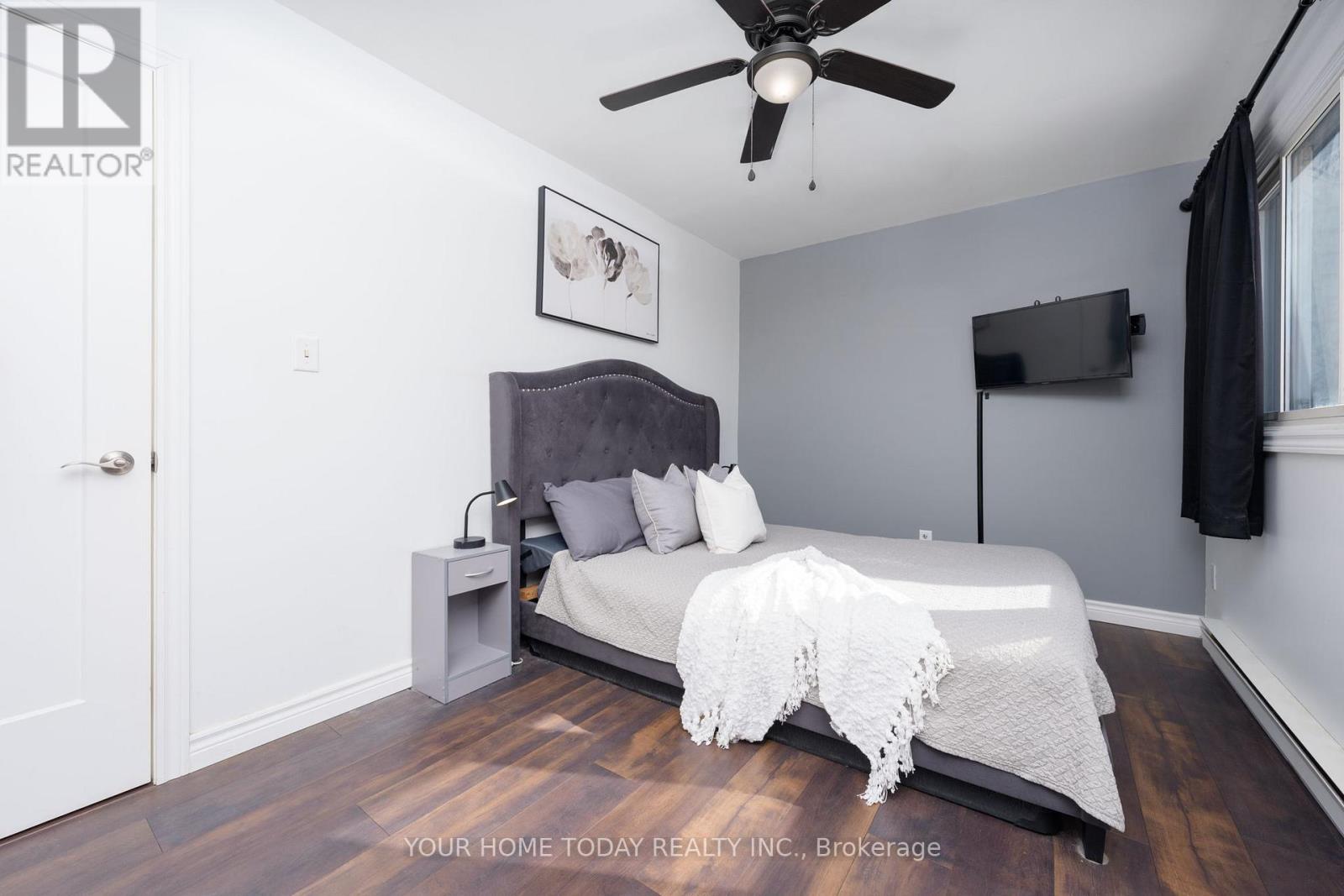 29 - 108 Sinclair Avenue, Halton Hills, Ontario  L7G 1J4 - Photo 15 - W12990520