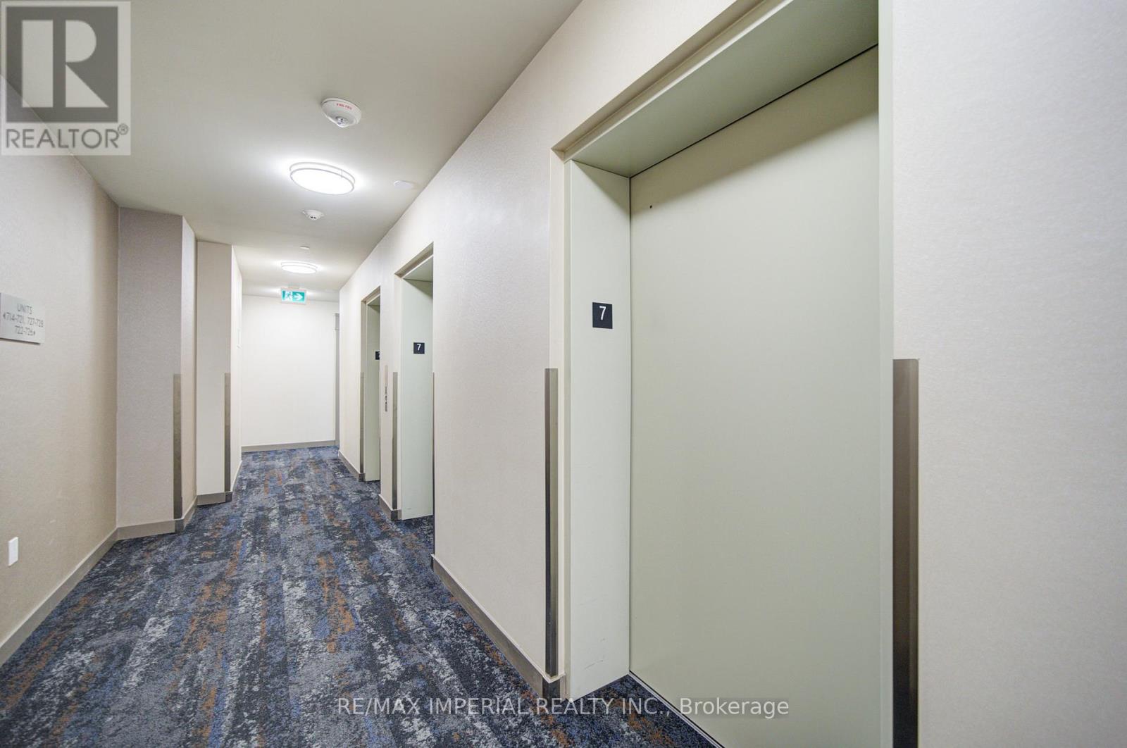 721 - 4055 Parkside Village Drive, Mississauga, Ontario  M2N 6K8 - Photo 6 - W12990522