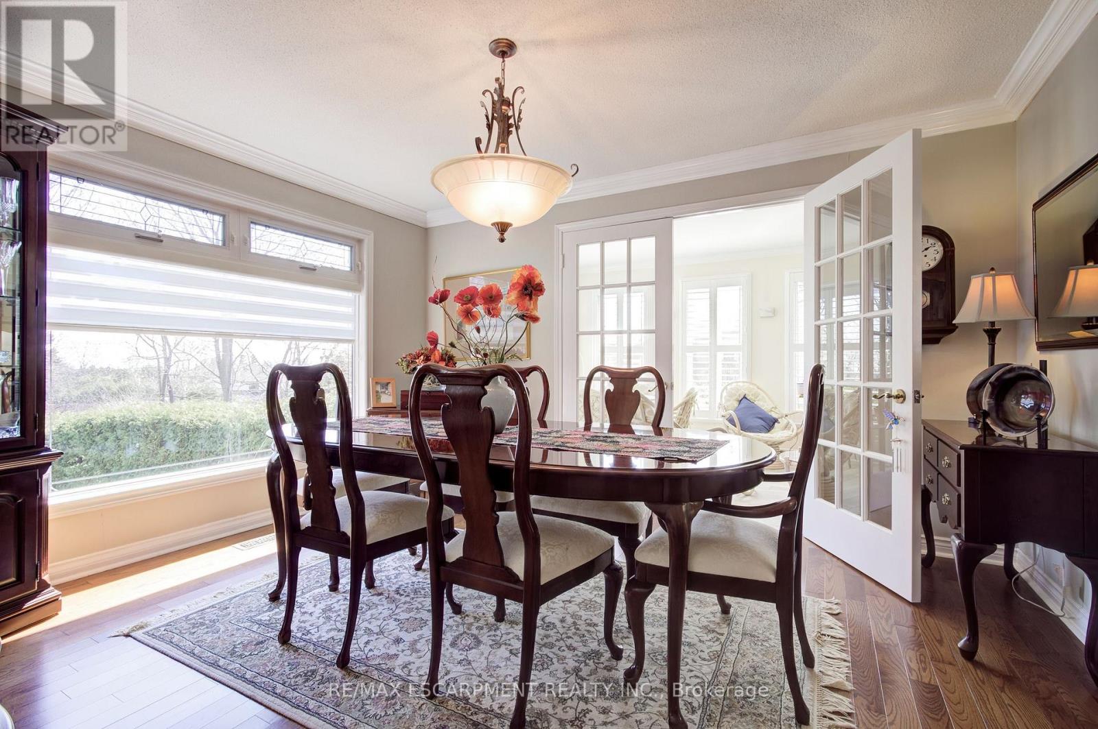 1233 Havendale Boulevard, Burlington, Ontario  L7P 3S1 - Photo 14 - W12990524