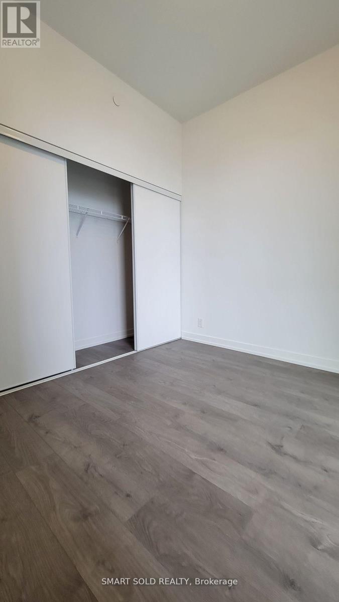 502 - 270 Dufferin Street, Toronto, Ontario  M6K 0H8 - Photo 10 - W12990540