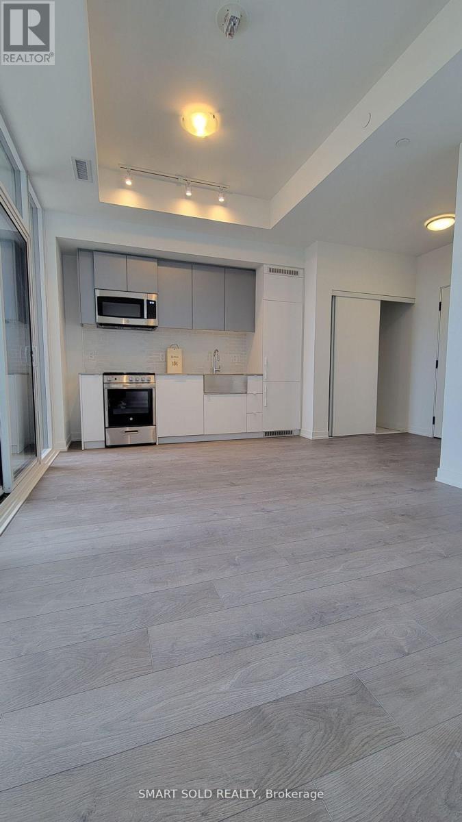 502 - 270 Dufferin Street, Toronto, Ontario  M6K 0H8 - Photo 8 - W12990540