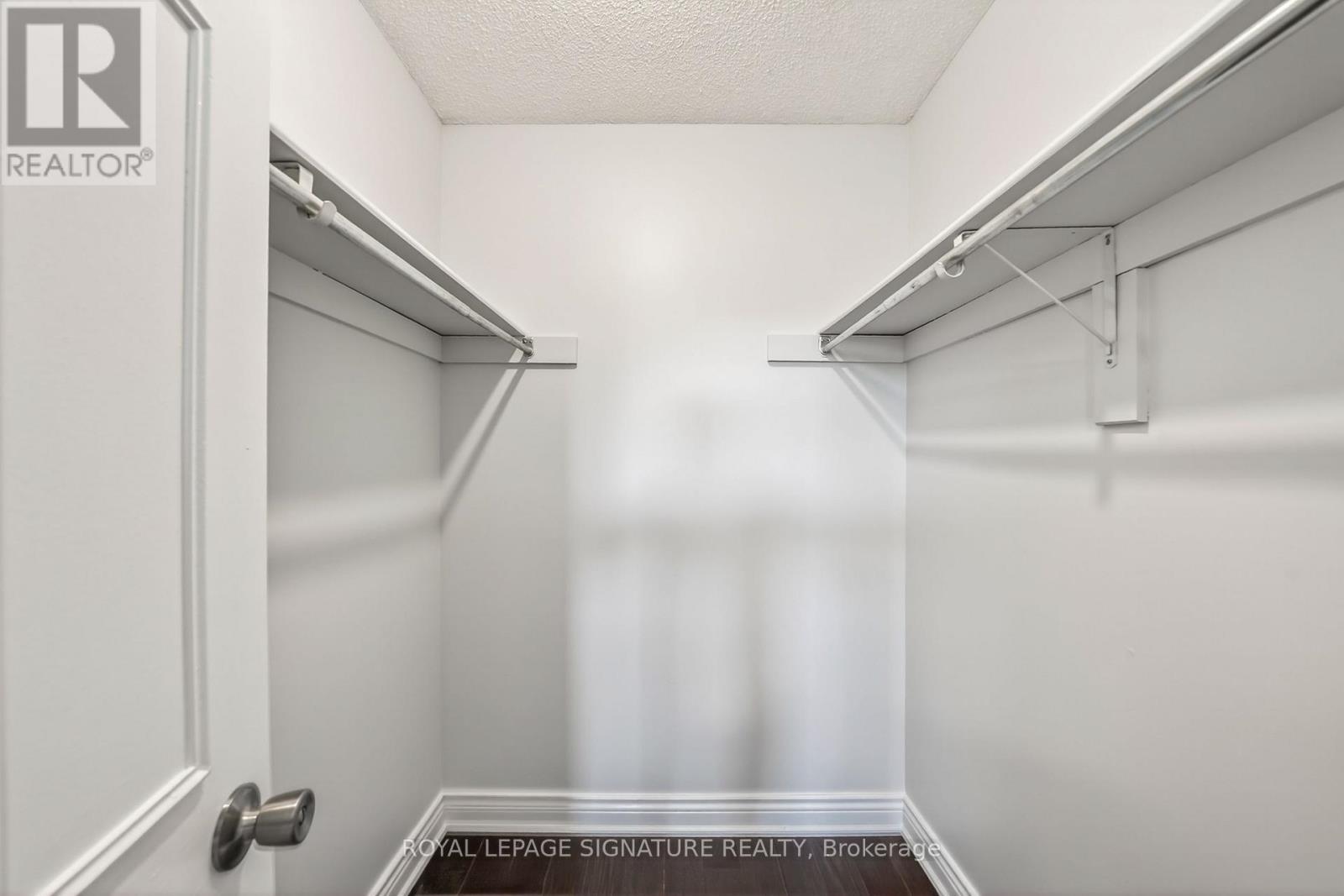 578 Silverthorne Crescent, Mississauga, Ontario  L5R 1W7 - Photo 31 - W12990574