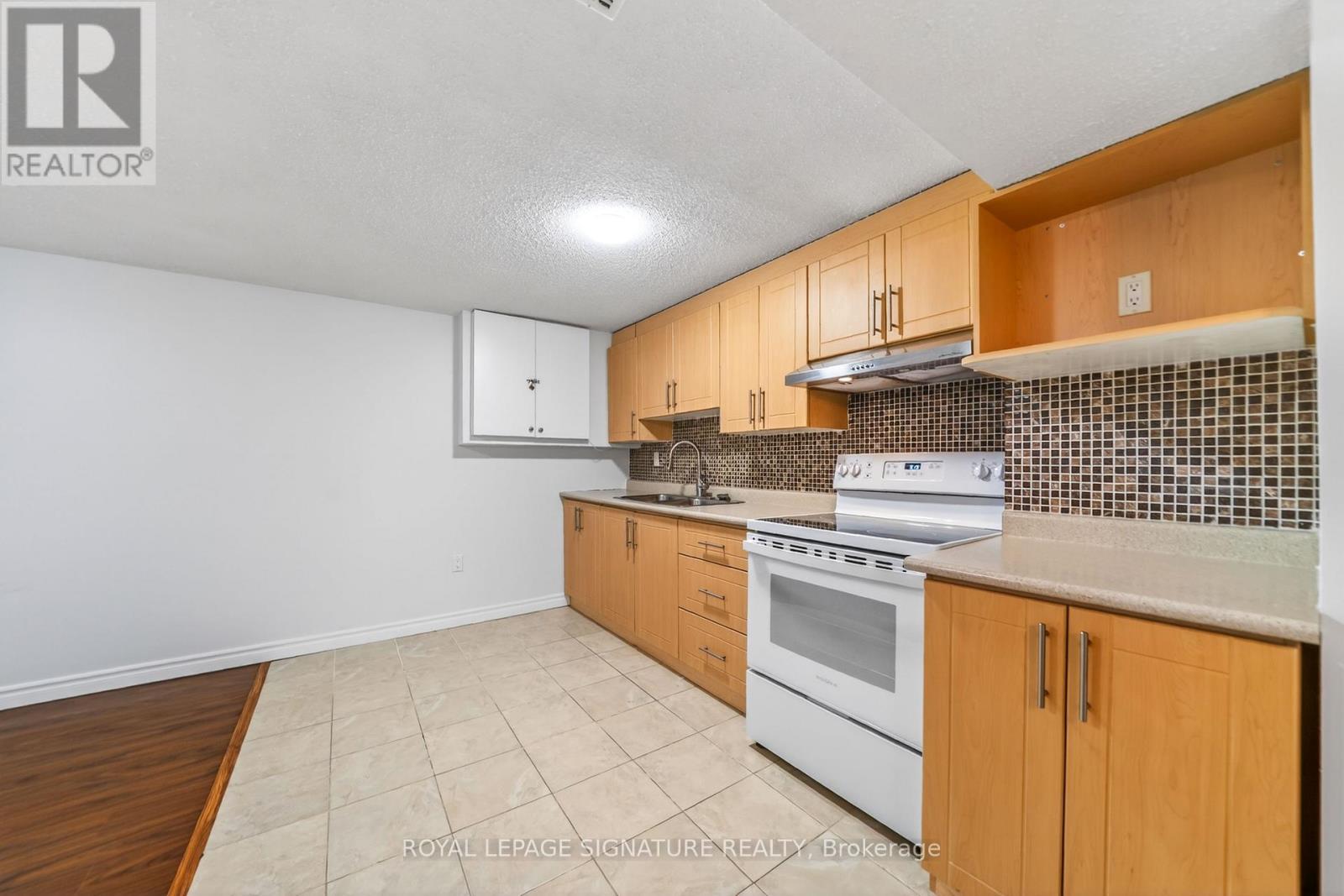 578 Silverthorne Crescent, Mississauga, Ontario  L5R 1W7 - Photo 36 - W12990574