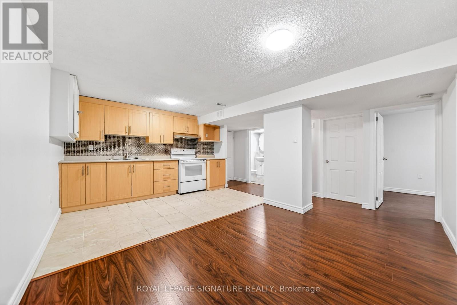 578 Silverthorne Crescent, Mississauga, Ontario  L5R 1W7 - Photo 37 - W12990574