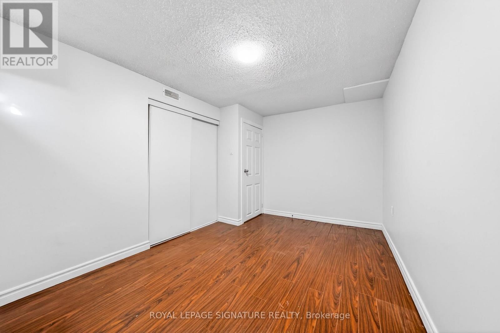 578 Silverthorne Crescent, Mississauga, Ontario  L5R 1W7 - Photo 43 - W12990574