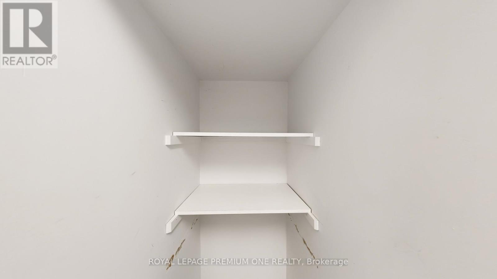 201 - 441 Jane Street, Toronto, Ontario  M6S 3Z9 - Photo 32 - W12990648