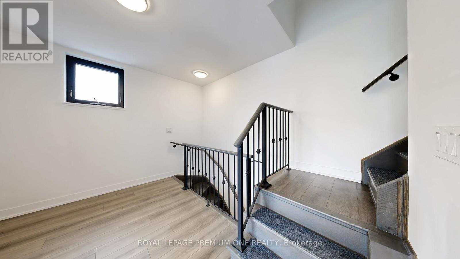 201 - 441 Jane Street, Toronto, Ontario  M6S 3Z9 - Photo 33 - W12990648