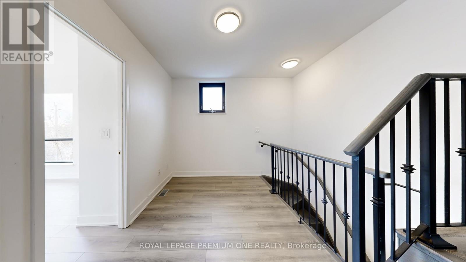 201 - 441 Jane Street, Toronto, Ontario  M6S 3Z9 - Photo 34 - W12990648