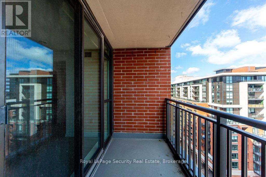 1121 - 800 Lawrence Avenue W, Toronto, Ontario  M6A 0B1 - Photo 37 - W12990696