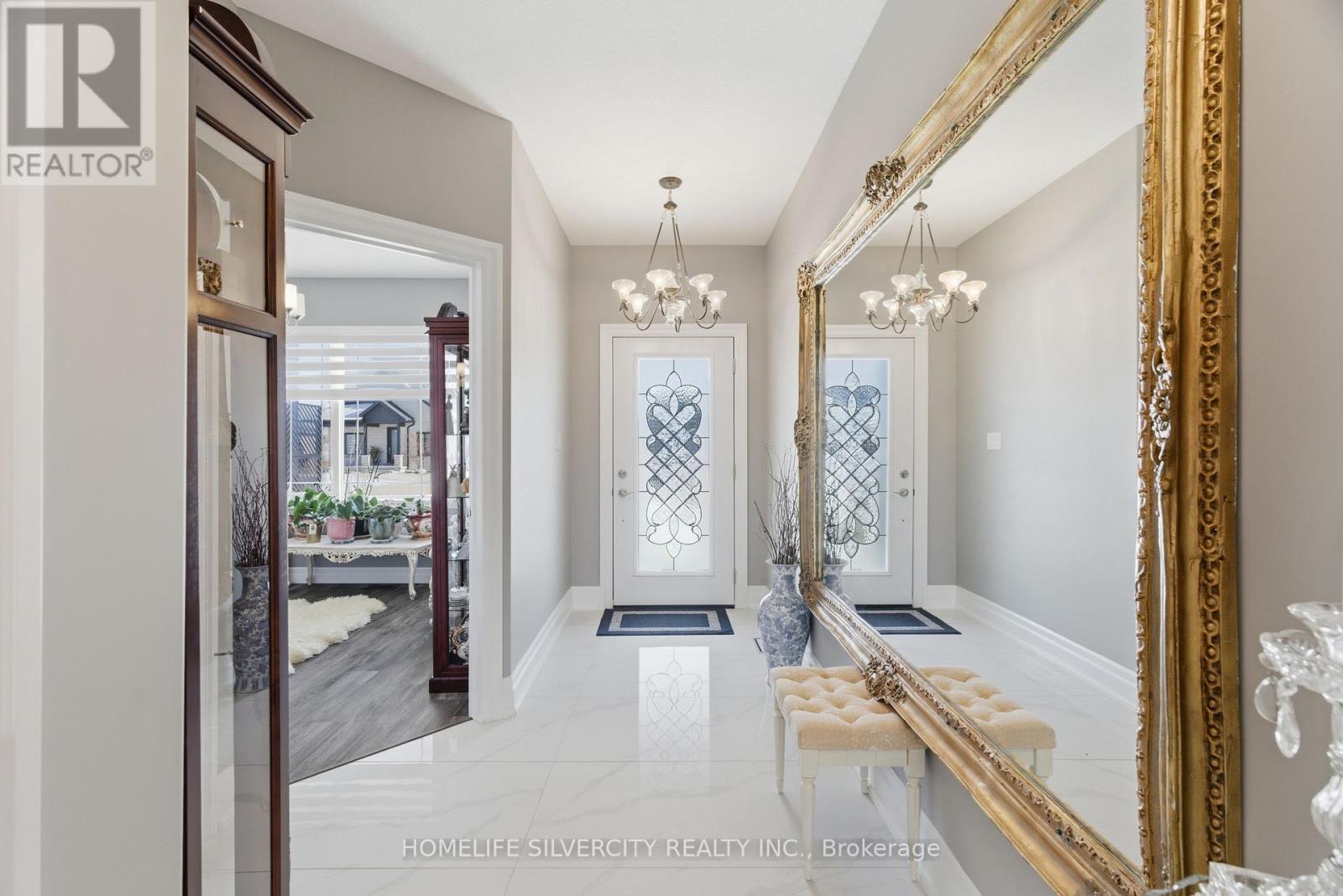 24 Winchester Crescent, North Perth (Elma), Ontario  N4W 0J8 - Photo 6 - X12923710