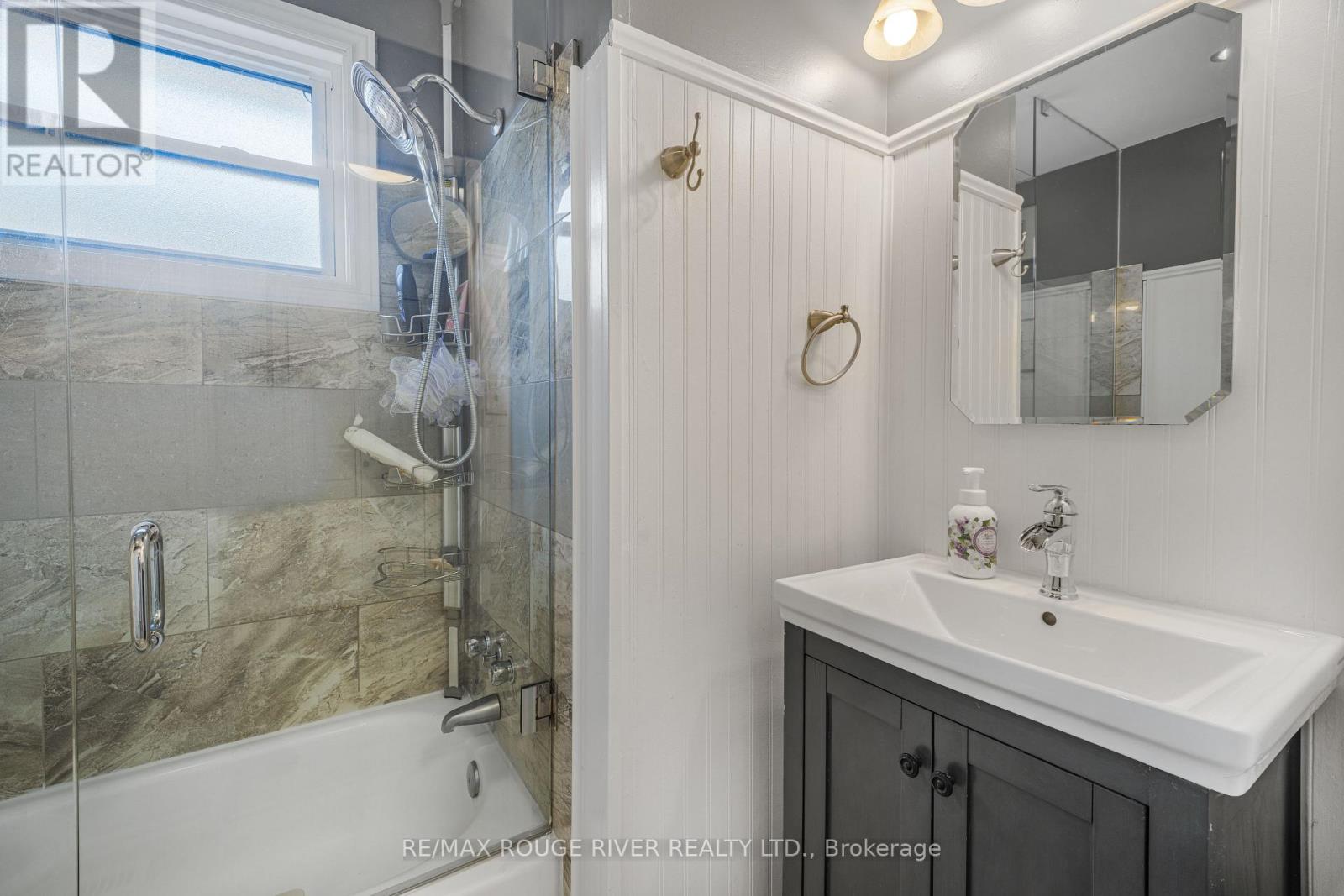 3201 Butler Place, Niagara Falls, Ontario  L2J 3K3 - Photo 22 - X12990278