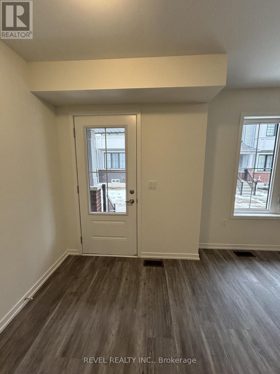 15 Cleveland Common, Cambridge, Ontario  N1T 0H4 - Photo 3 - X12681002