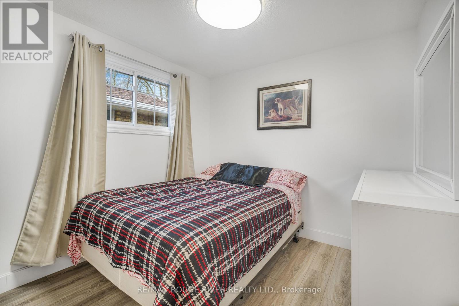 3201 Butler Place, Niagara Falls, Ontario  L2J 3K3 - Photo 17 - X12990278