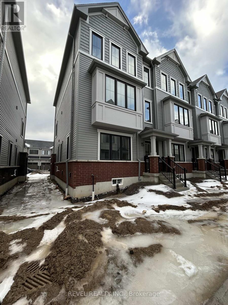 15 Cleveland Common, Cambridge, Ontario  N1T 0H4 - Photo 2 - X12681002