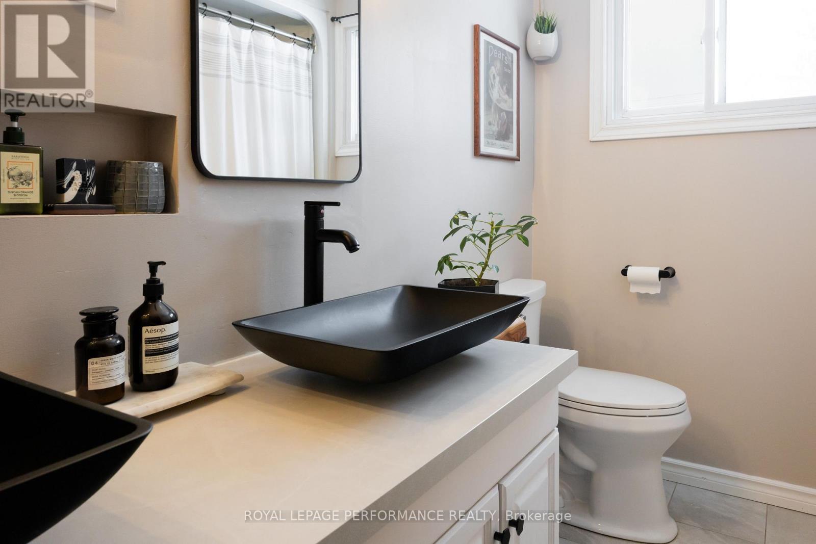 17406 County Road 18 Road, South Stormont, Ontario K0C 2A0 - Photo 19 - X12835890