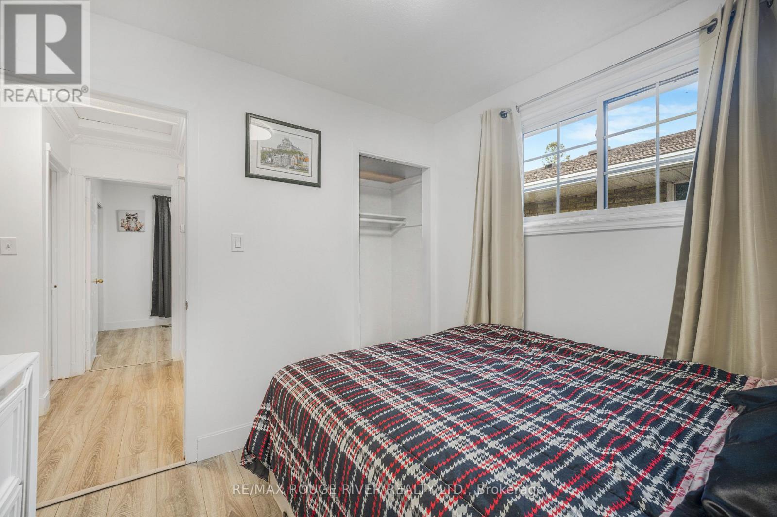 3201 Butler Place, Niagara Falls, Ontario  L2J 3K3 - Photo 18 - X12990278