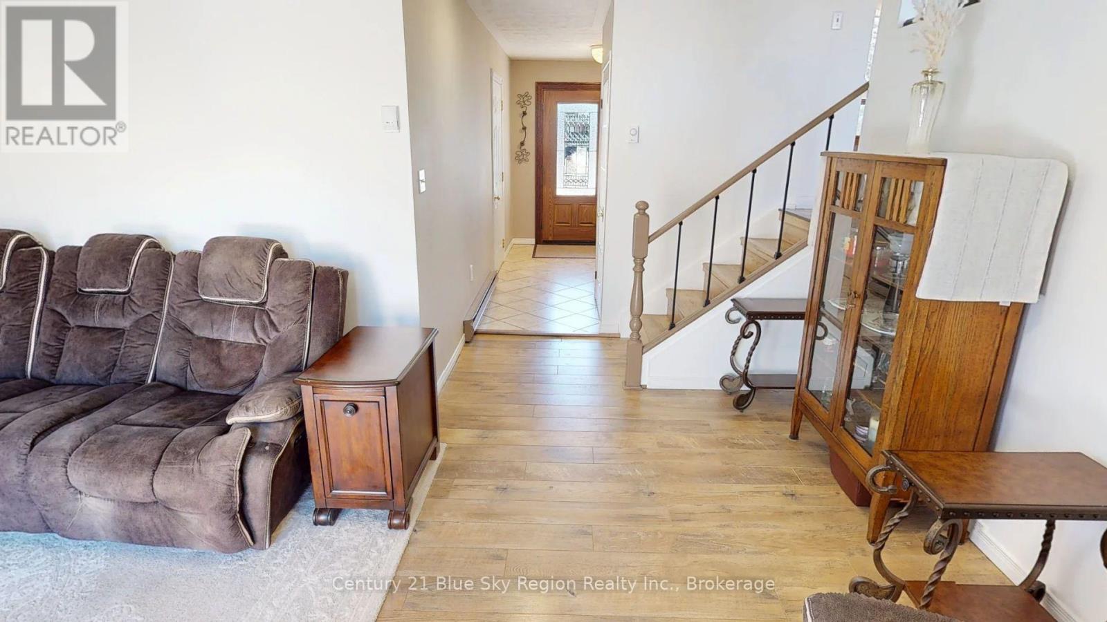 25 Carriage Crescent, North Bay, Ontario  P1C 1G5 - Photo 18 - X12990904