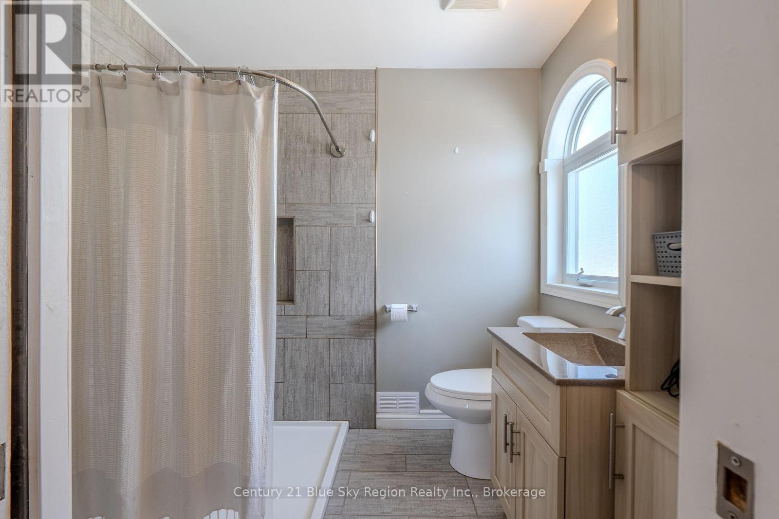 85 Shallot Crescent, North Bay, Ontario  P1A 3V7 - Photo 18 - X12991036