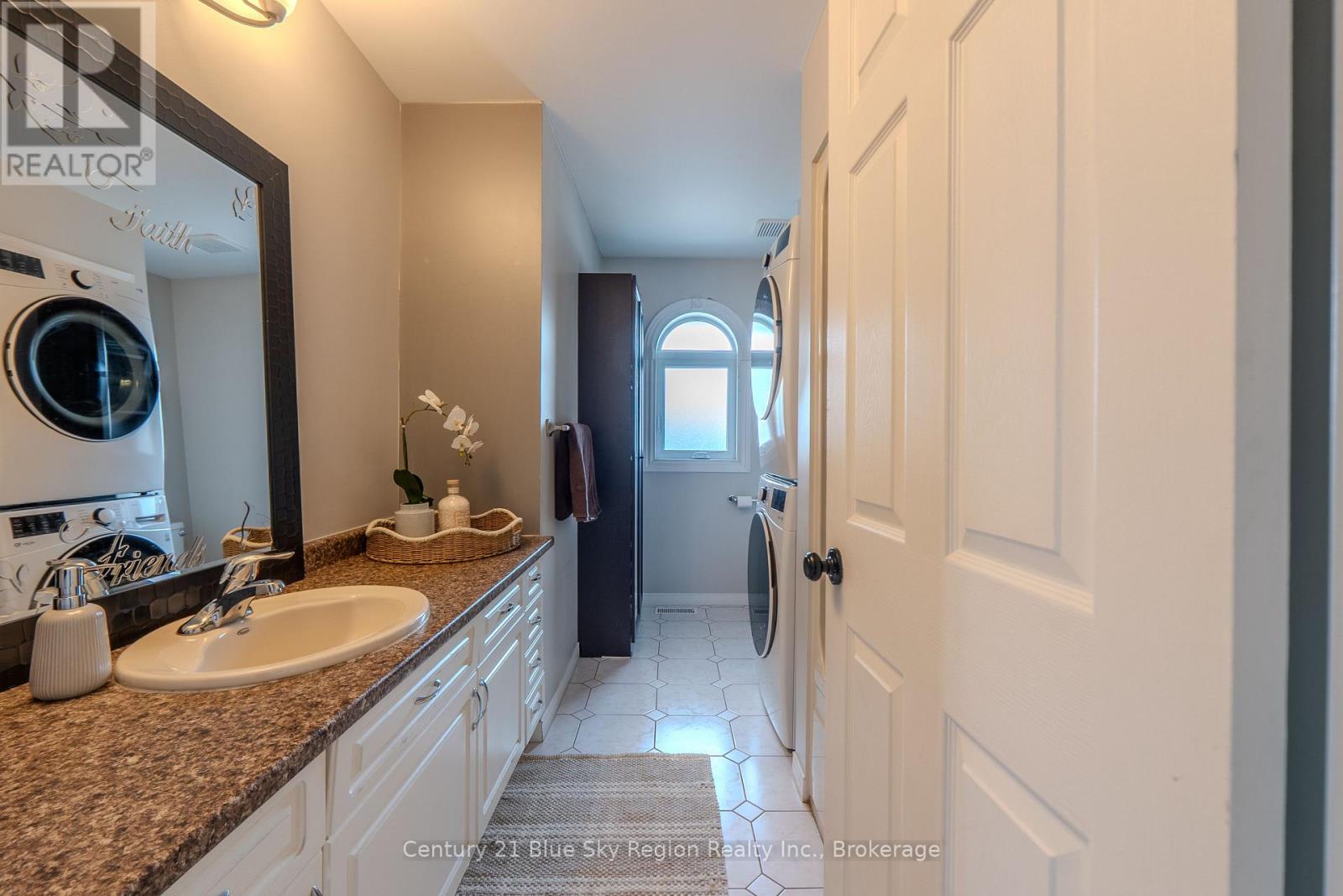 85 Shallot Crescent, North Bay, Ontario  P1A 3V7 - Photo 24 - X12991036