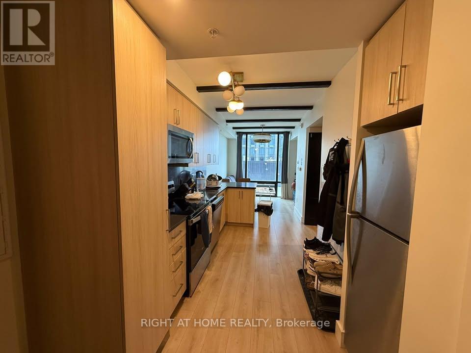 925 - 145 Columbia Street W, Waterloo, Ontario  N2L 0K7 - Photo 2 - X12990544