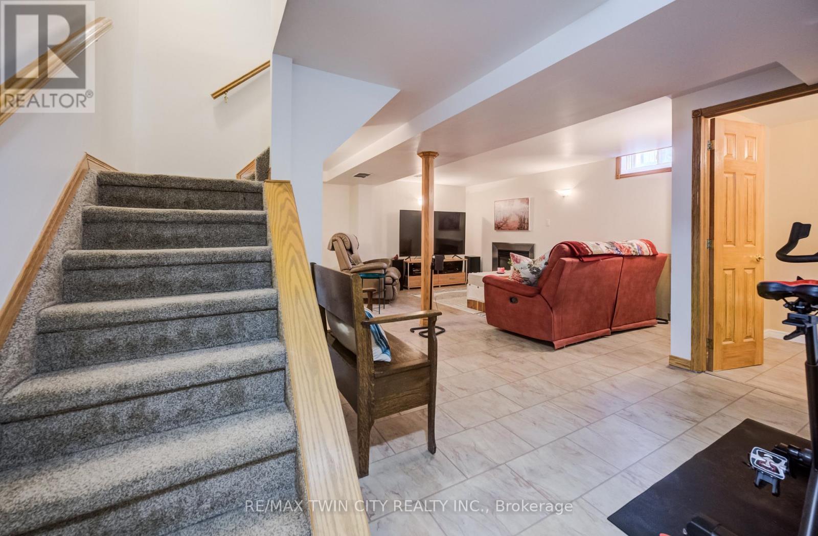 150 Bayne Crescent, Cambridge, Ontario  N1T 1K4 - Photo 20 - X12990566