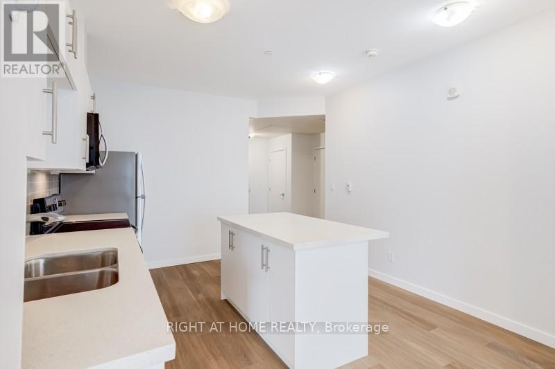 218 - 690 King Street, Kitchener, Ontario  N2H 5L8 - Photo 11 - X12990580