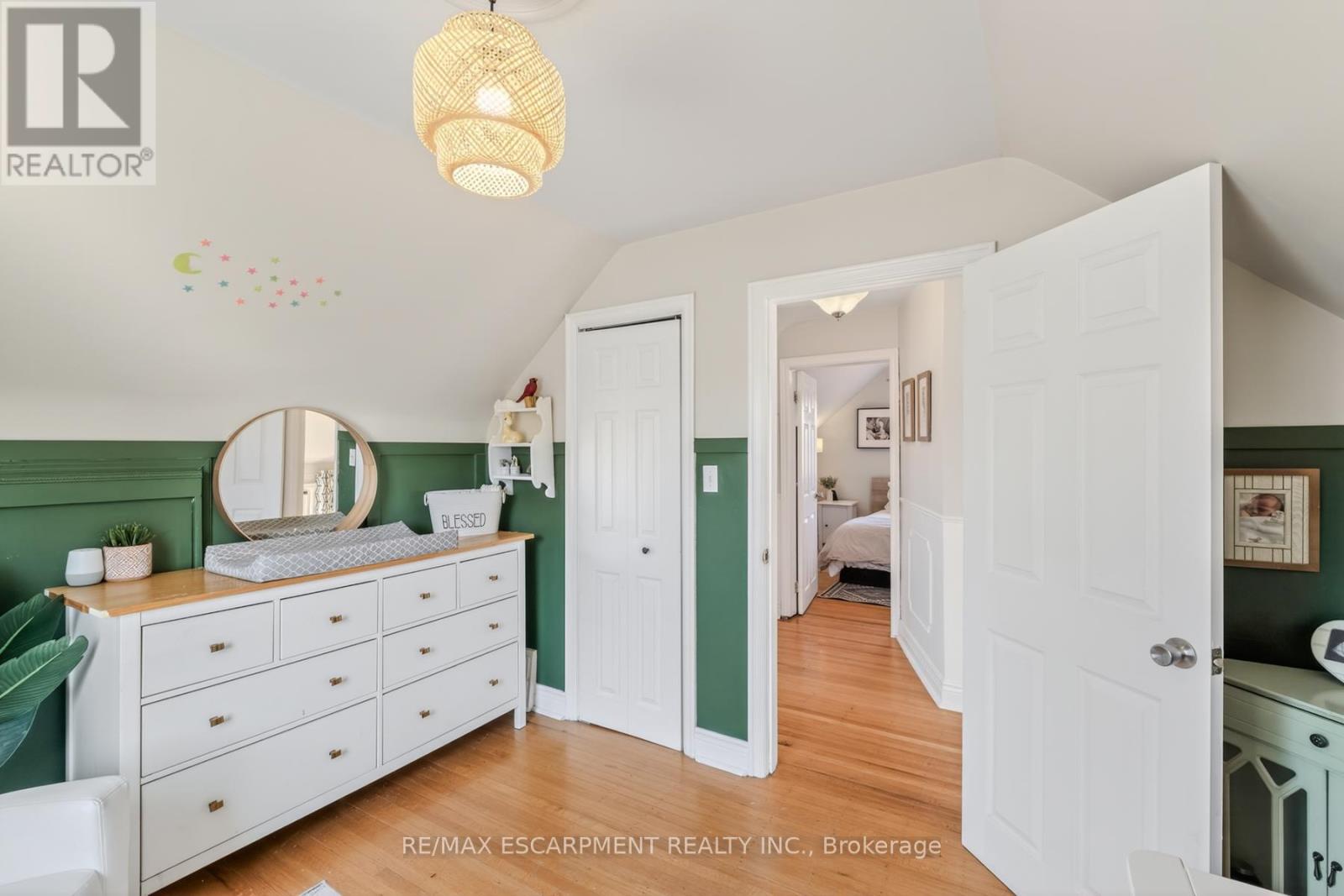 43 Woodbridge Road, Hamilton, Ontario  L8K 3C8 - Photo 24 - X12990636