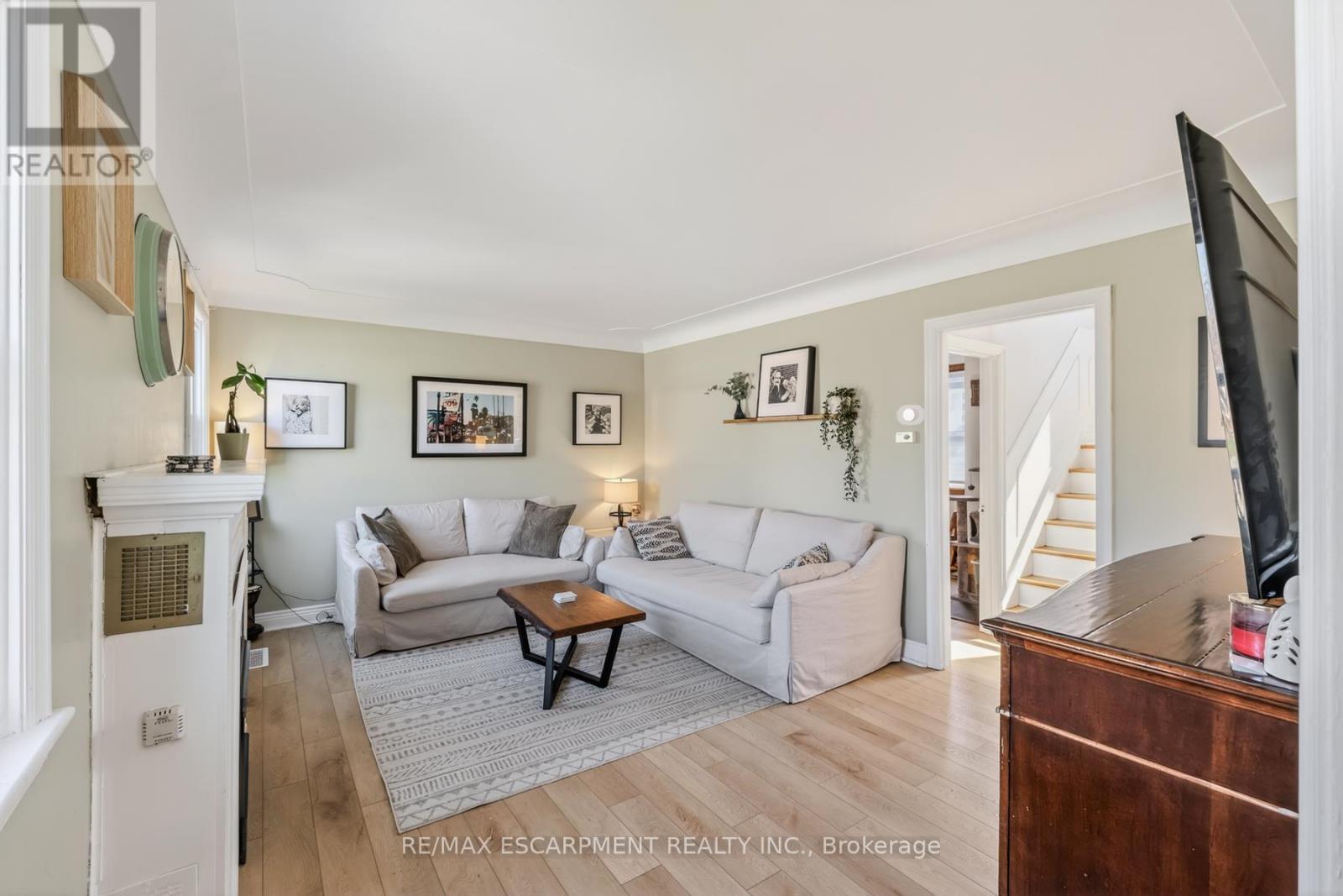 43 Woodbridge Road, Hamilton, Ontario  L8K 3C8 - Photo 8 - X12990636