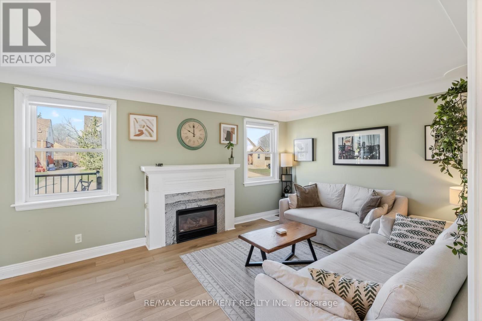 43 Woodbridge Road, Hamilton, Ontario  L8K 3C8 - Photo 9 - X12990636