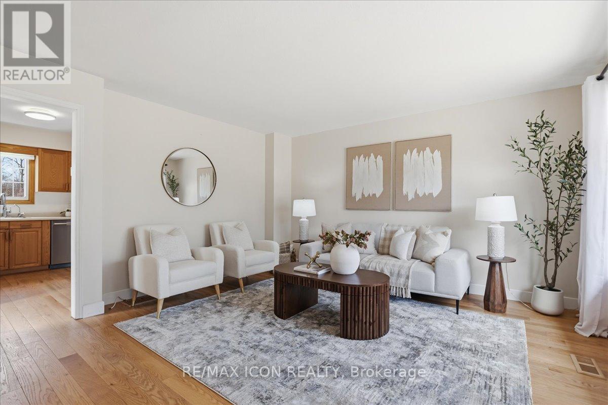 47 Bexley Street, Woodstock, Ontario  N4S 5X6 - Photo 5 - X12990702