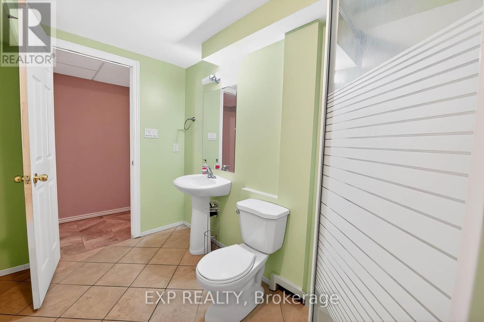 600 Winterberry Avenue, Waterloo, Ontario  N2V 2W5 - Photo 25 - X12990708