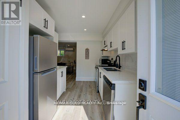 Unit 2 - 91 Locks Road, Brantford, Ontario  N3S 7L9 - Photo 3 - X12990718