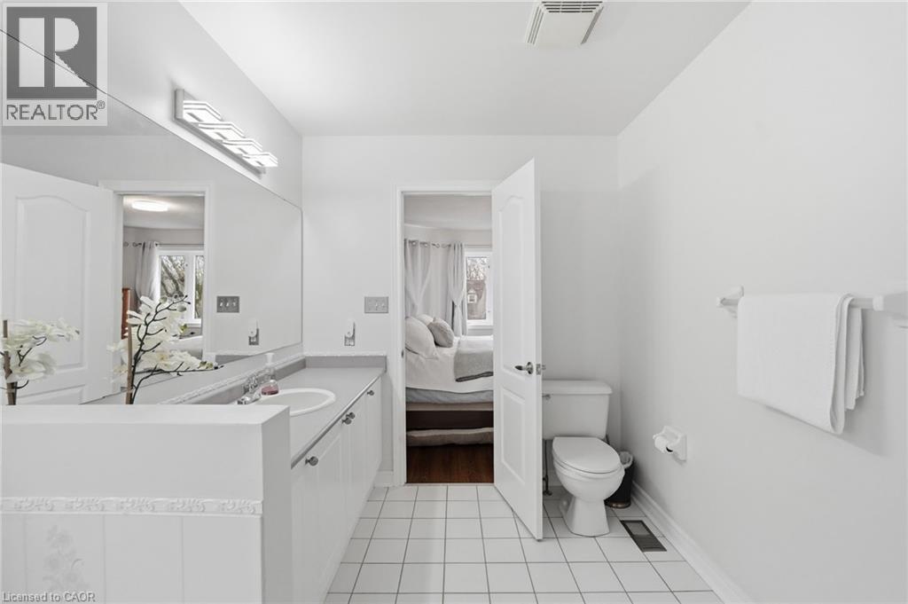 5189 Blue Spruce Avenue, Burlington, Ontario  L7L 6J5 - Photo 24 - 40820154