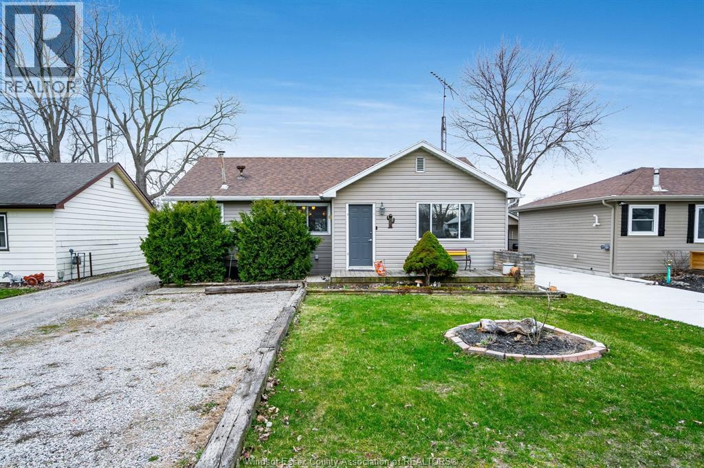 6 Standaert Road, Chatham, Ontario  N7M 5J7 - Photo 2 - 26007937