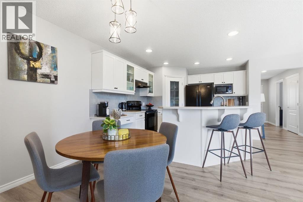 124 Prestwick Estate Way SE, Calgary, Alberta  T2Z 3M2 - Photo 15 - A2293077