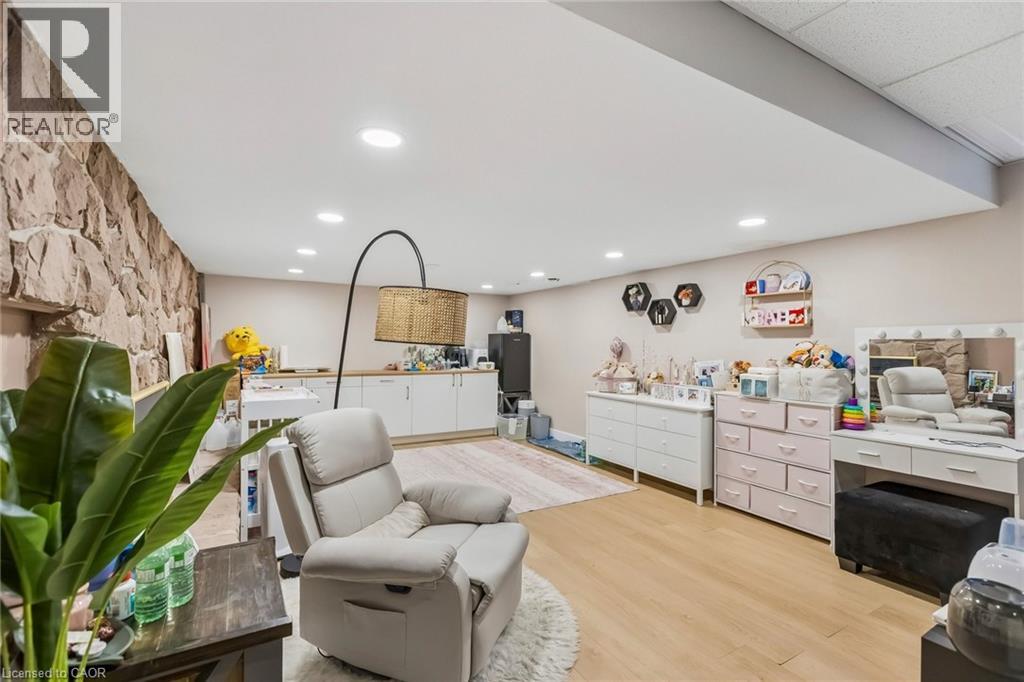 3 Chicopee Terrace, Kitchener, Ontario N2A 1T2 - Photo 25 - 40819828