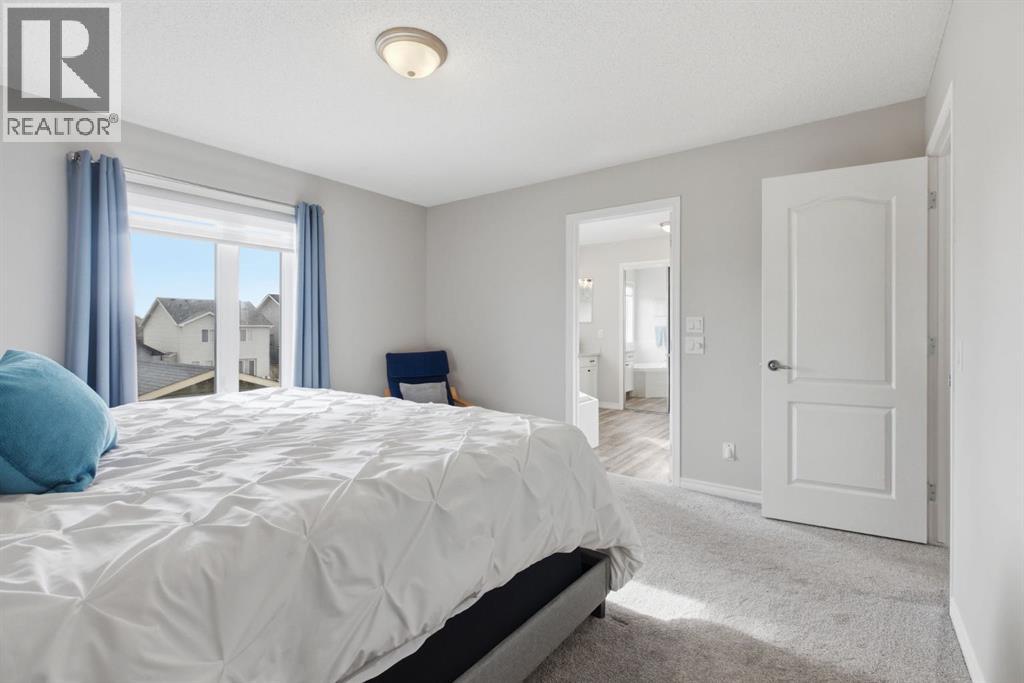 124 Prestwick Estate Way SE, Calgary, Alberta  T2Z 3M2 - Photo 21 - A2293077