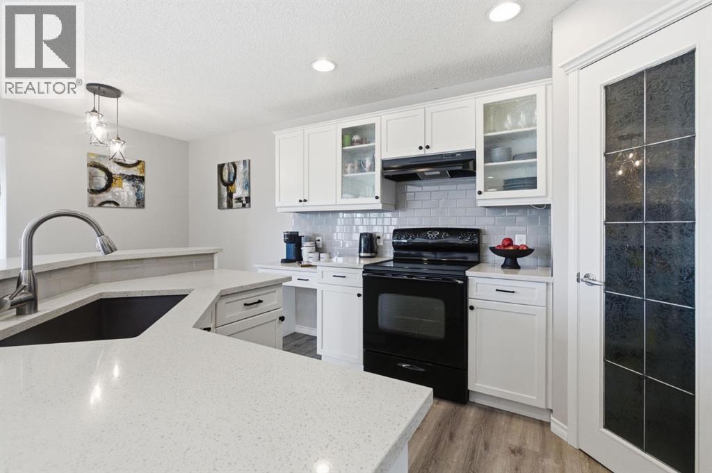 124 Prestwick Estate Way SE, Calgary, Alberta  T2Z 3M2 - Photo 12 - A2293077