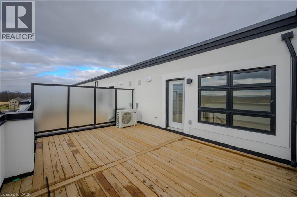 1565 Rose Way Unit# 115, Milton, Ontario  L9T 7E7 - Photo 4 - 40818185