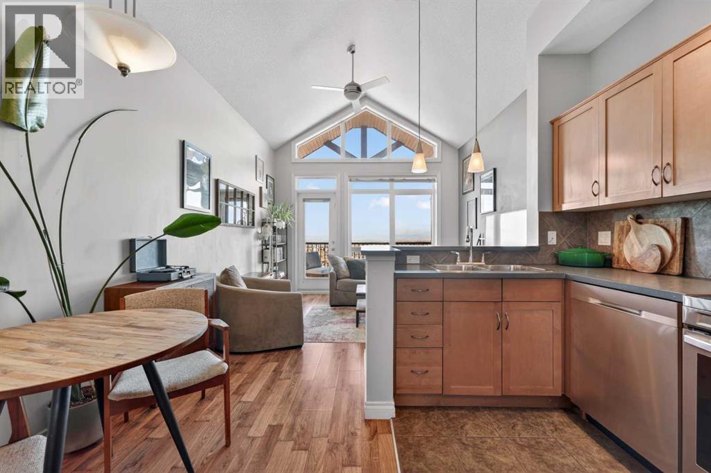 10, 169 Rockyledge View NW, Calgary, Alberta