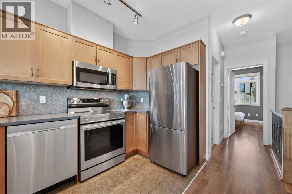 10, 169 Rockyledge View Nw, Calgary, Alberta  T3G 6B1 - Photo 7 - A2296261