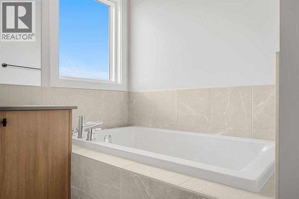 192 Belmont Passage Sw, Calgary, Alberta  T2X 5T6 - Photo 24 - A2300429