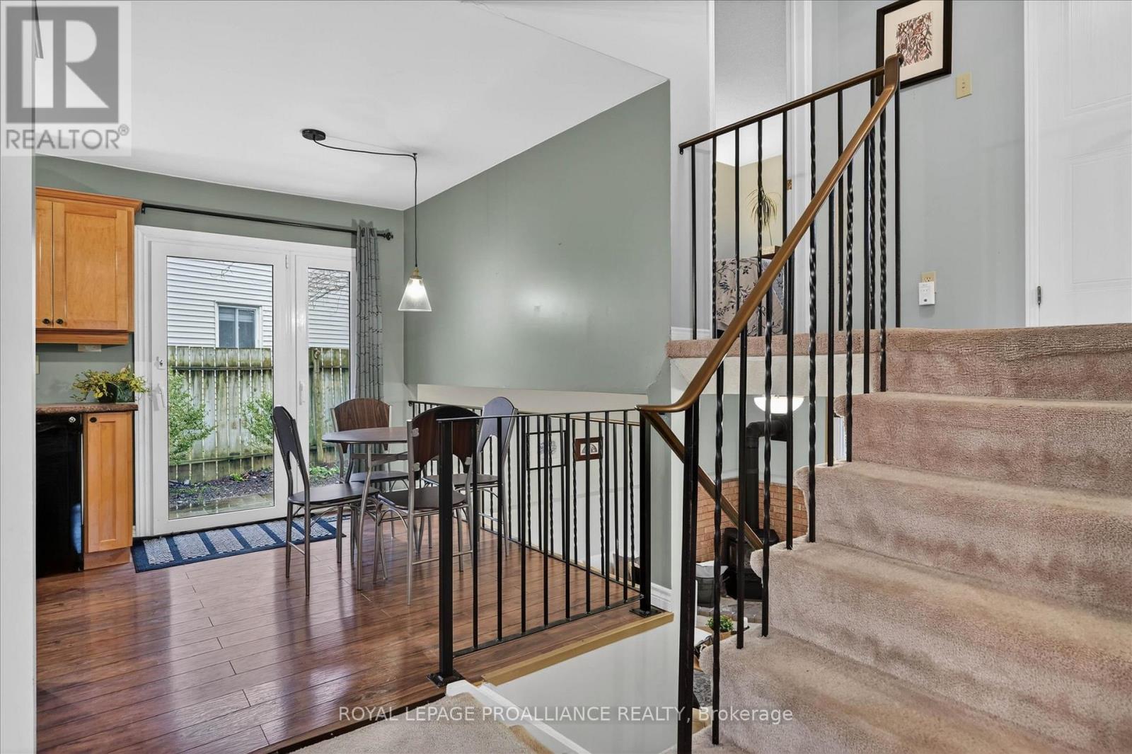 7 Daleview Court, Peterborough, Ontario  K9J 8E6 - Photo 11 - X12990822